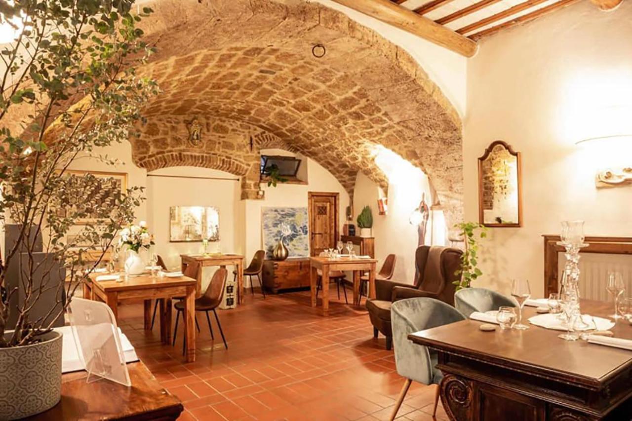 Hotel Zunica Ospitalità dal 1880 à Civitella Del Tronto Extérieur photo